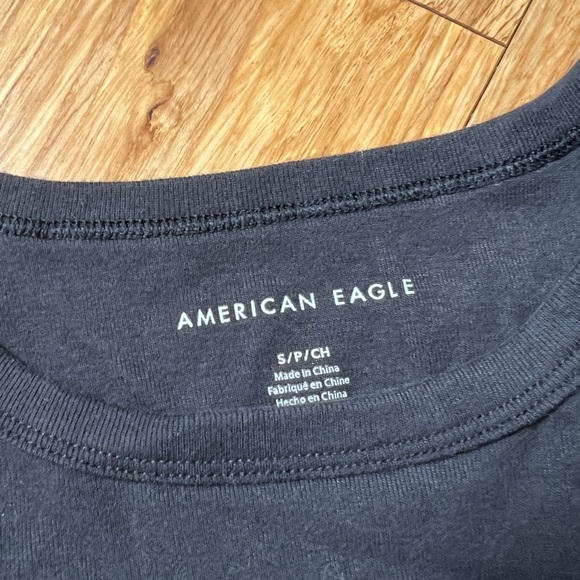 American Eagle Black Baby Tee - Picture 5 of 5